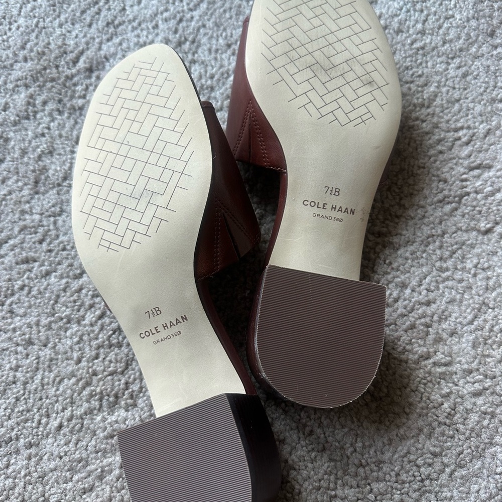Cole Haan Caitlyn Bow Mule Leather Sandals 7.5 - Picture 7 of 8